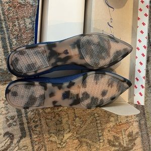 The Point - Deep Ocean - size 8. Never used